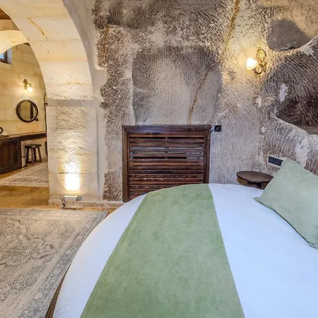Arien Cave Hotel