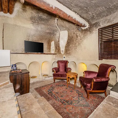Отель Arien Cave 4*
