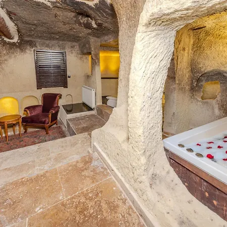 Arien Cave Hotel 4*